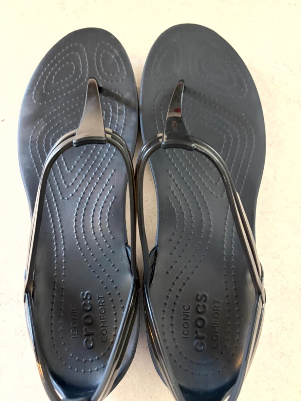 Crocs Isabella T-strap Sandal Women's Size 11 Black Ankle Strap - Picture 7 of 9